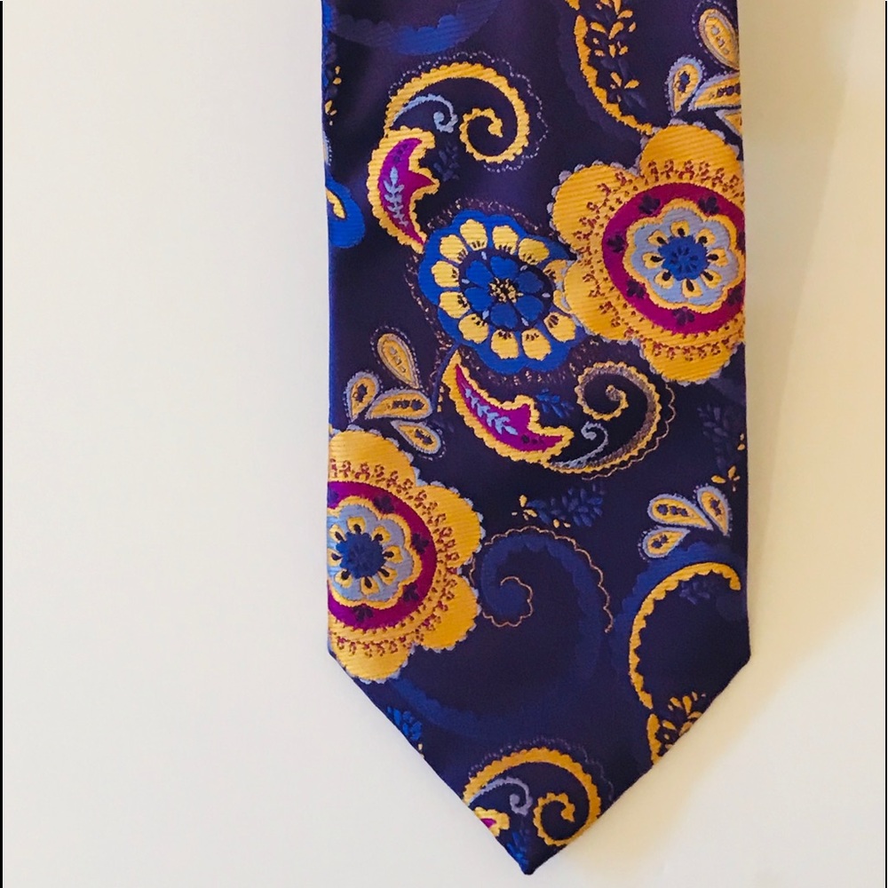 Tie